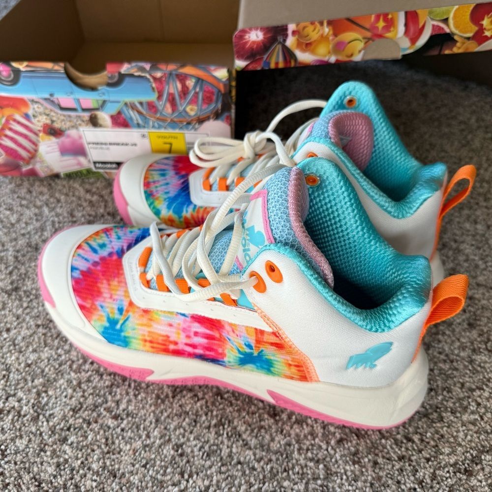 Moolah SNEAKERS Press Break V2, Size 7 Youth, Blue/PINK BRAND NEW, BOX too